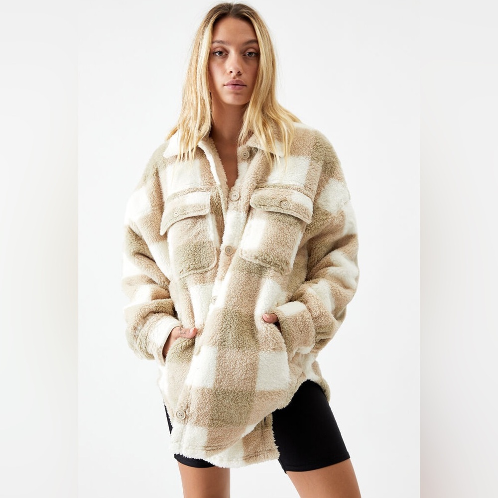 NWT!! PacSun Plaid Sherpa button down Size xs/s